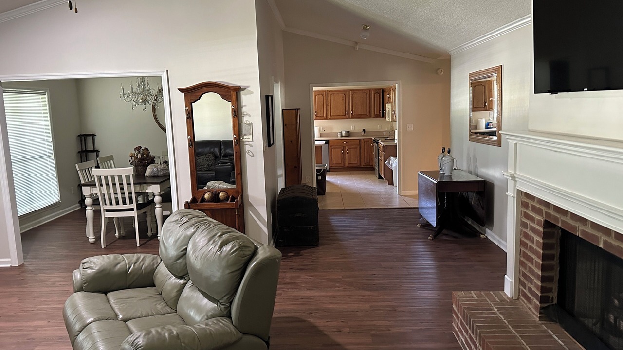 Photo of Livingroom in Clopton
