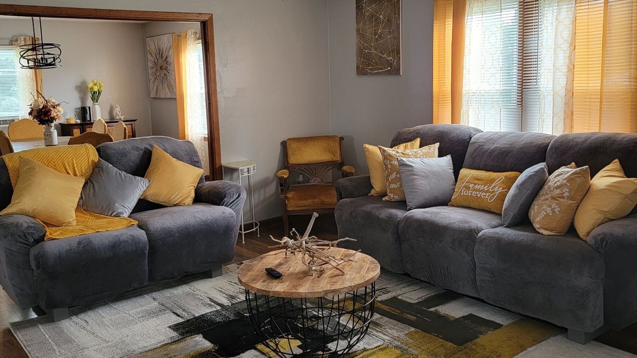 Photo of Livingroom in Irving