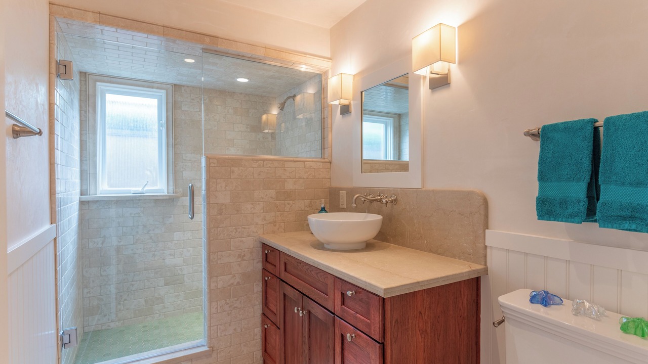 Photo of Bathroom in Carmel Point