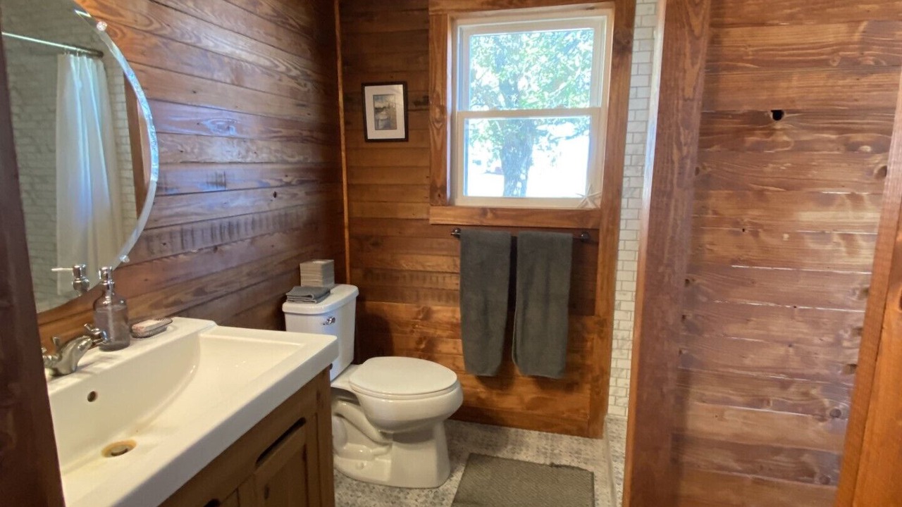 Photo of Bathroom in Atlantic