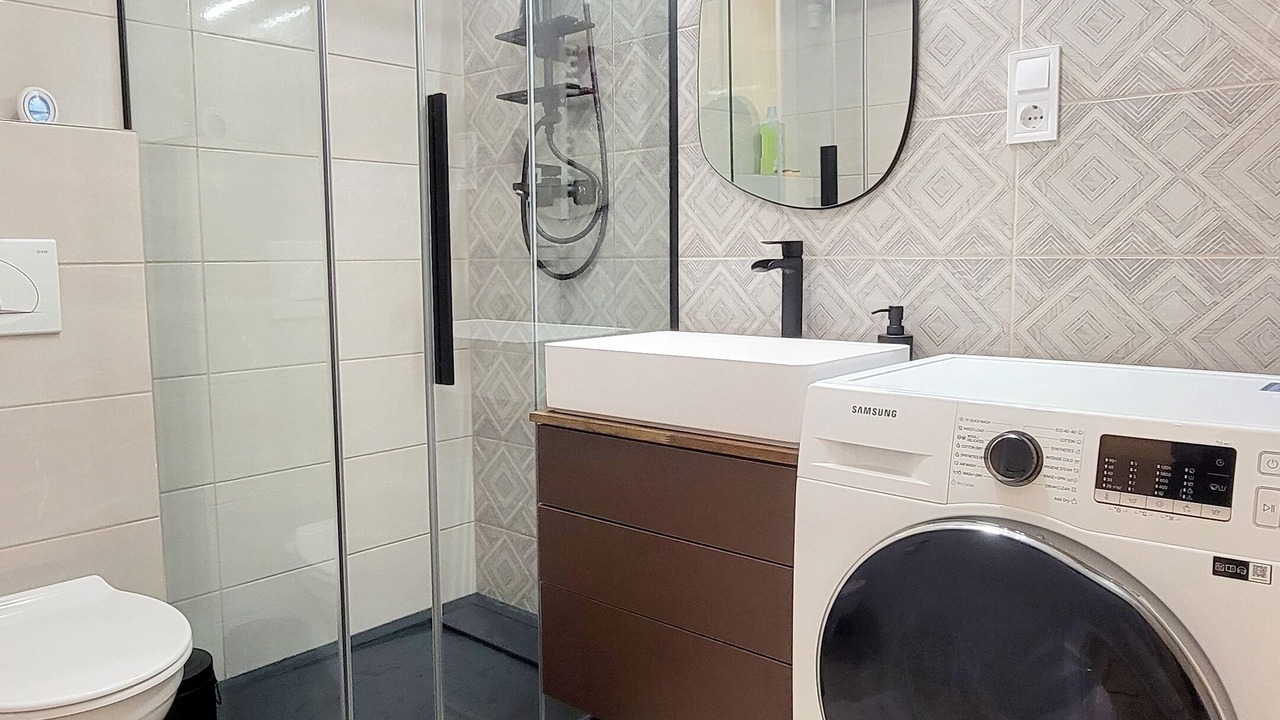 Photo of Bathroom in Erd