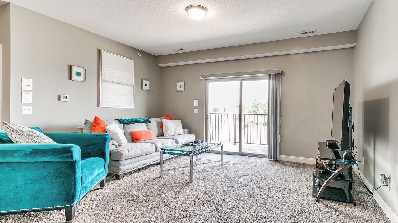 Photo of Livingroom in West Des Moines
