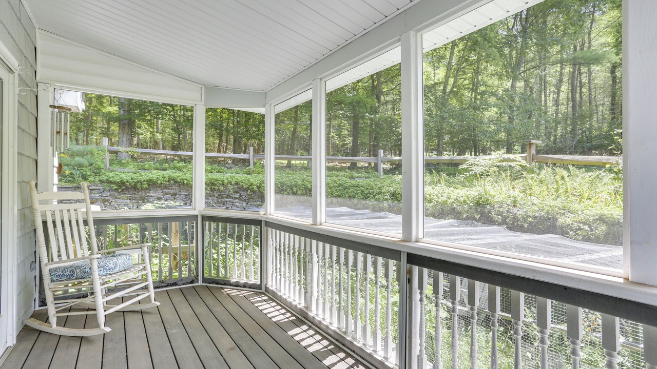 Photo of Outdoor in Sparrow Bush