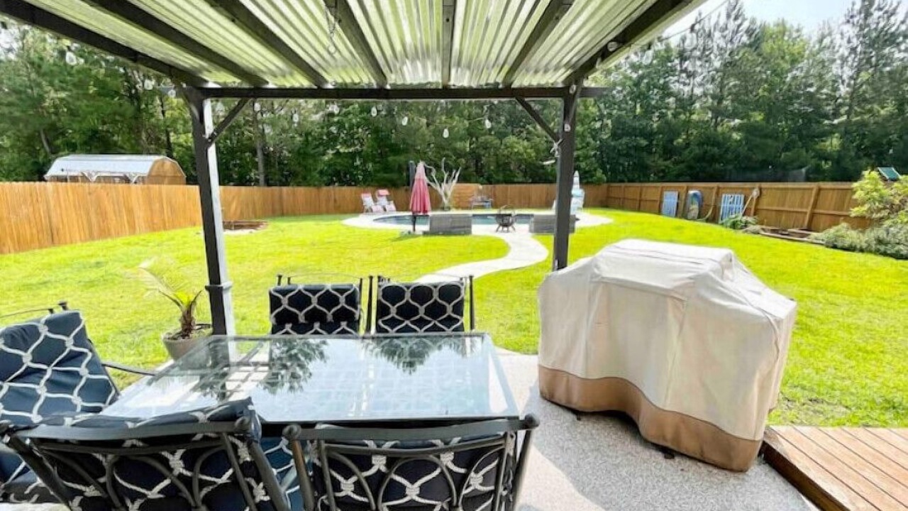 Photo of Outdoor in Piney Green