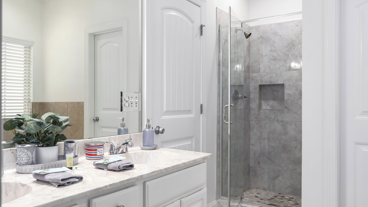 Photo of Bathroom in Sand Ridge