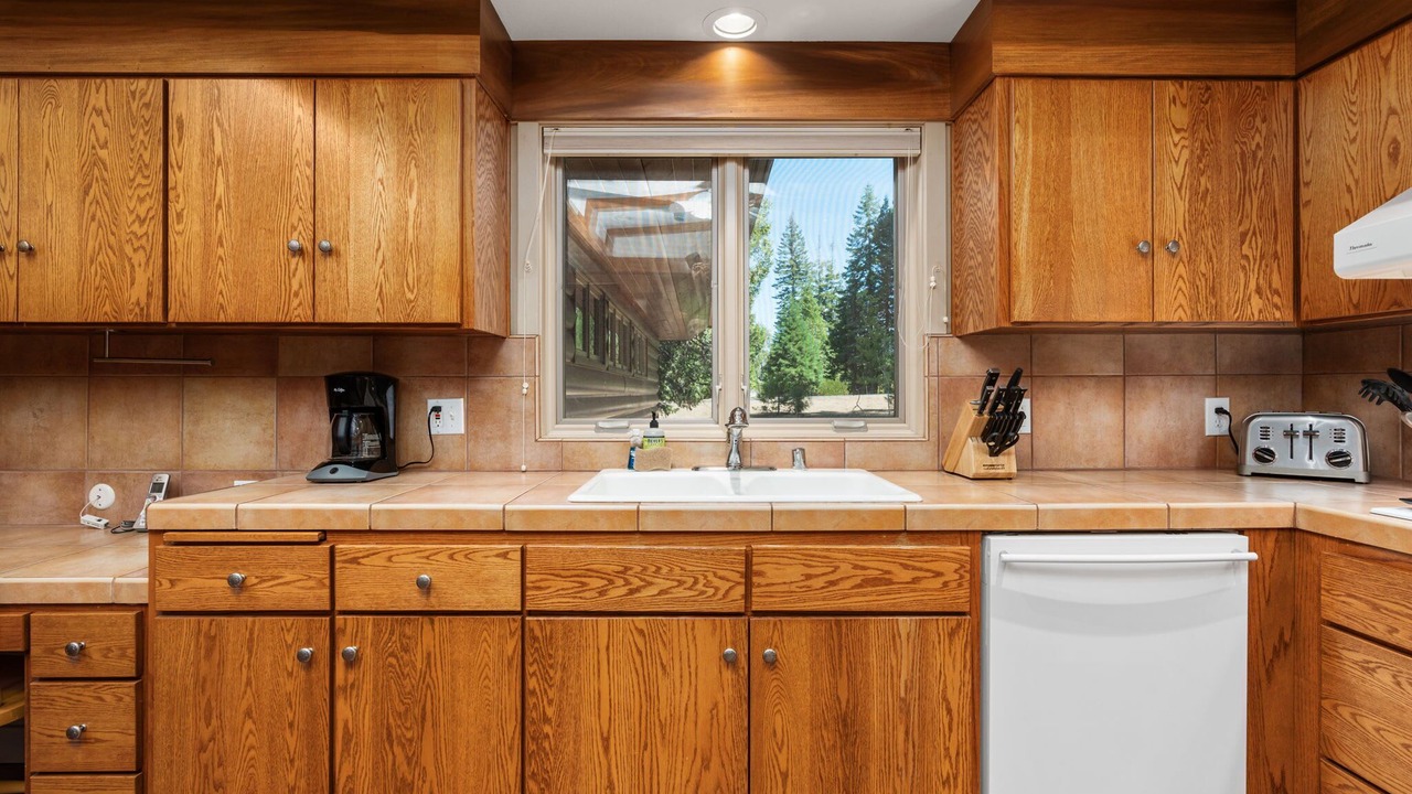 Photo of Kitchen in Granite Ridge