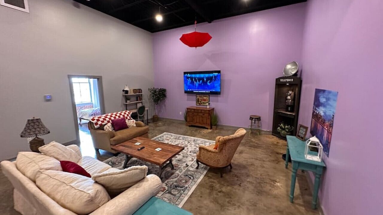 Photo of Livingroom in Gadsden