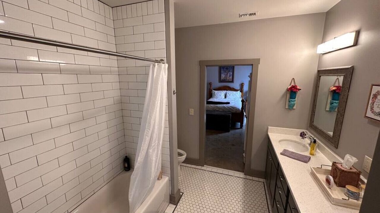 Photo of Bathroom in Gadsden