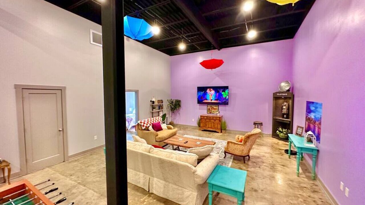 Photo of Livingroom in Gadsden