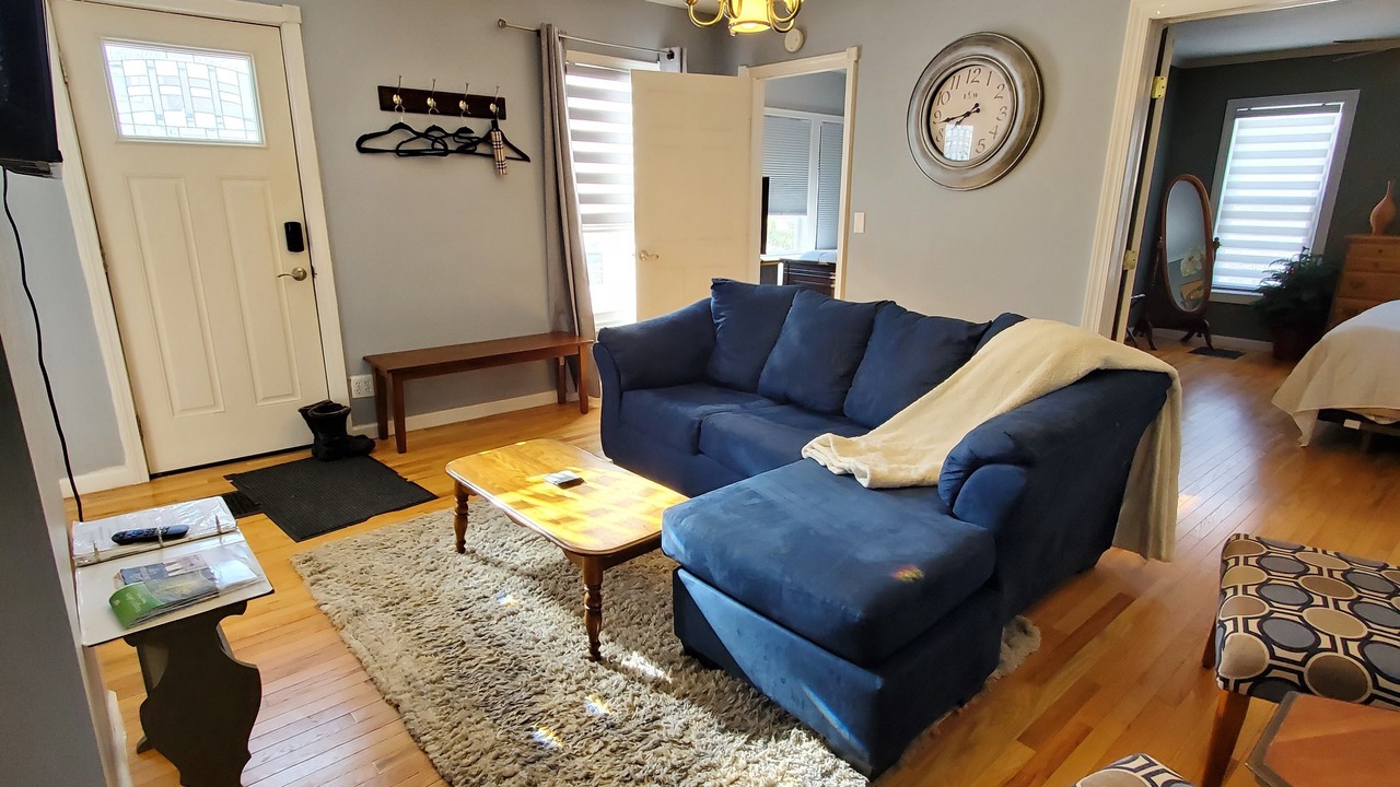 Photo of Livingroom in Auburn