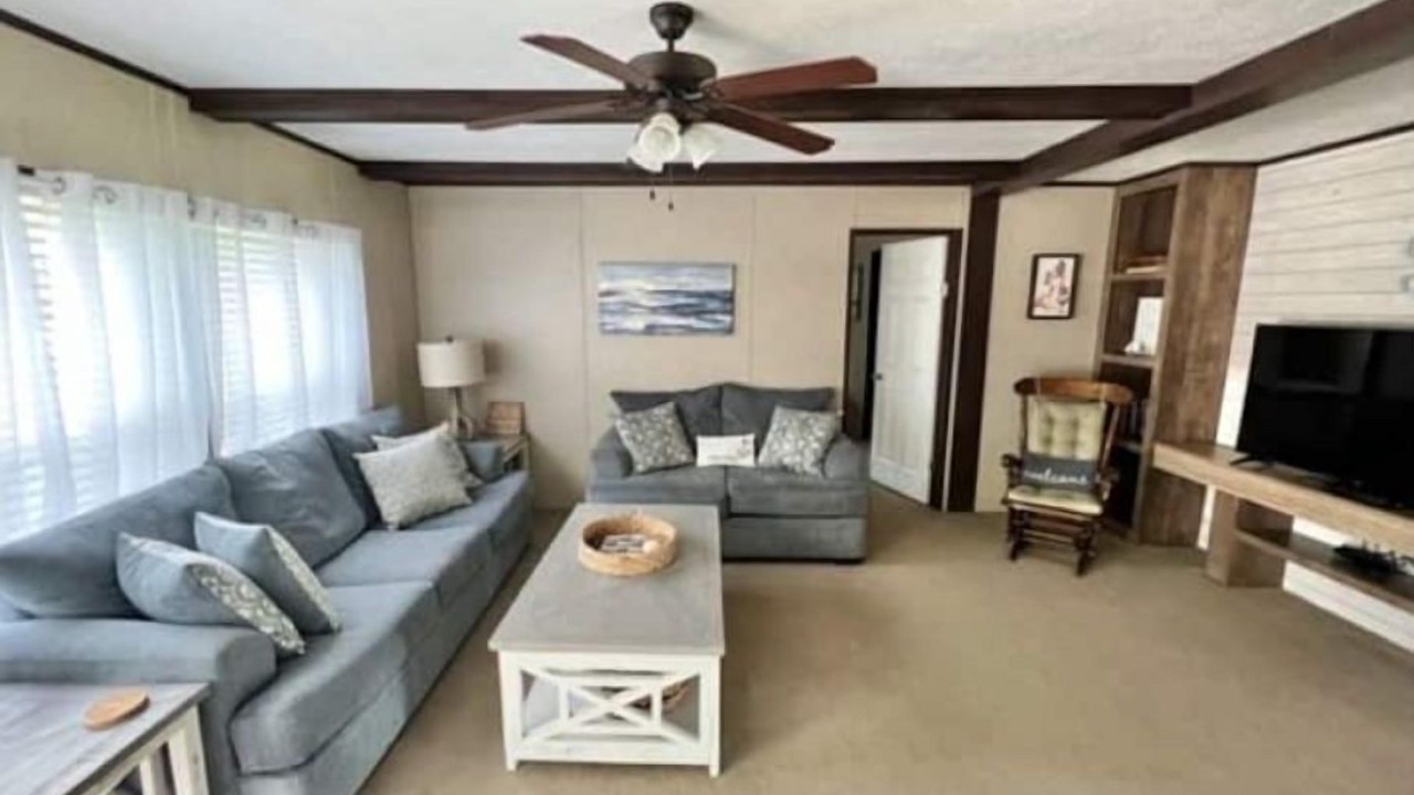 Photo of Livingroom in Centre
