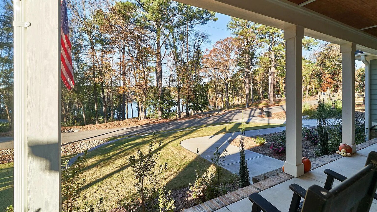 Photo of Outdoor in Whispering Pines