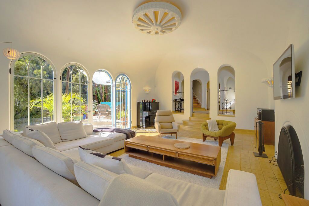 Photo of Livingroom in Los Feliz
