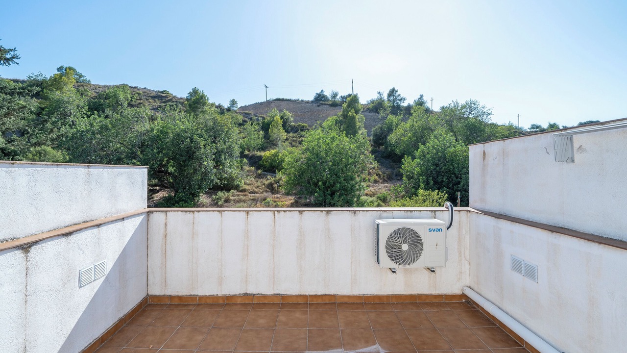 Photo of Outdoor in Aldover