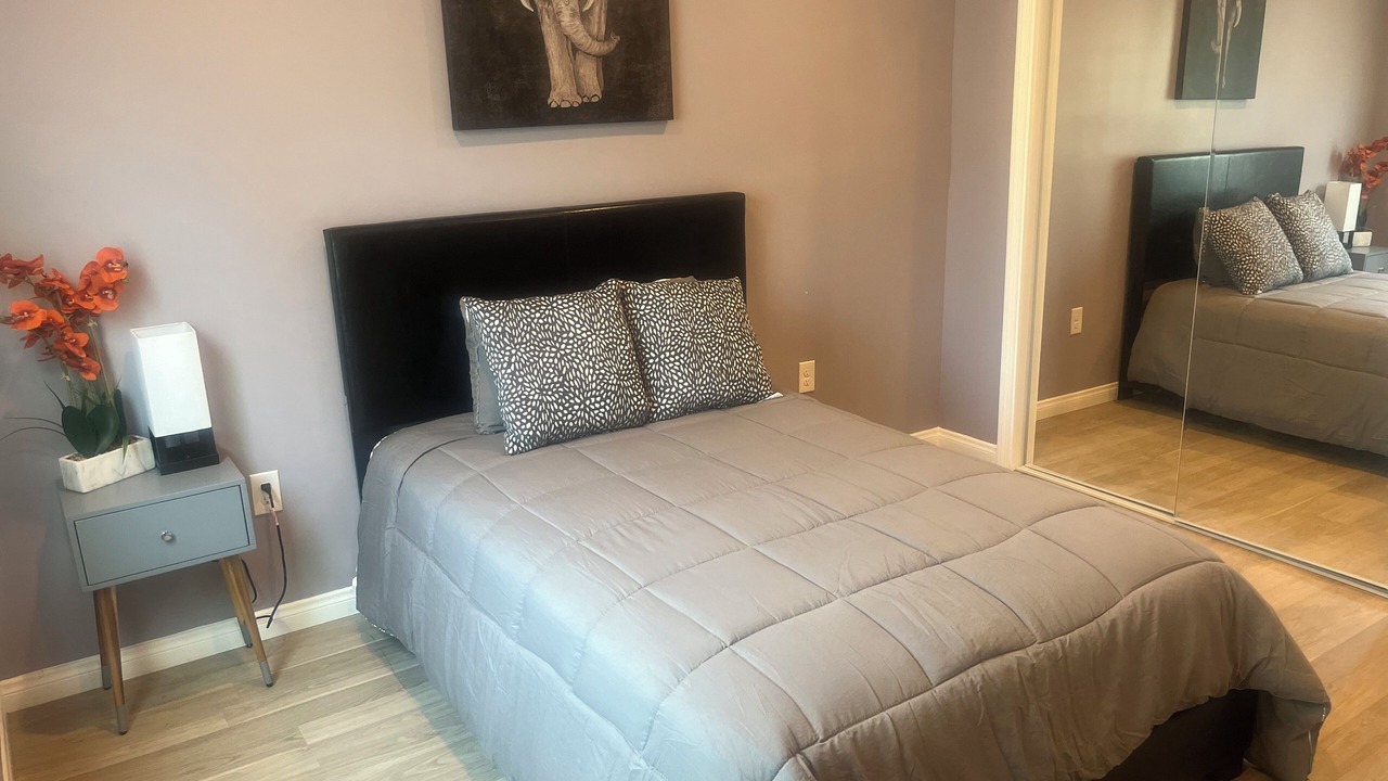 Photo of Bedroom in Downey