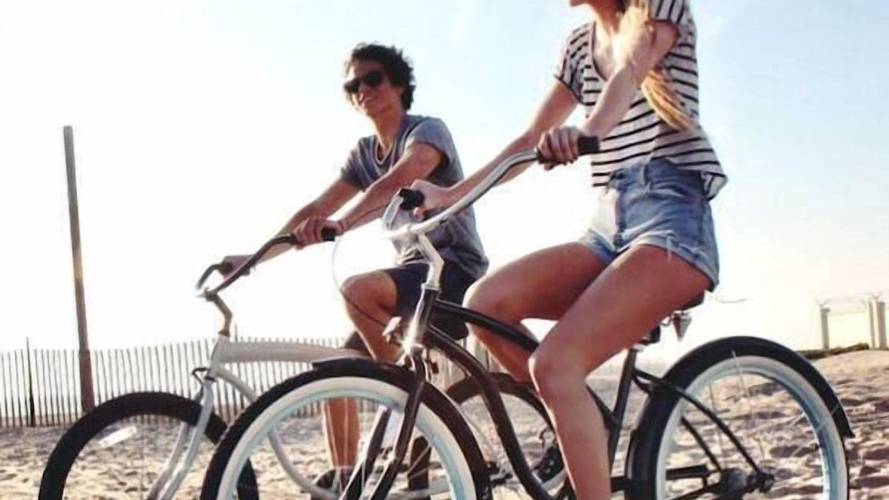 Photo of Others in Belmont Shore
