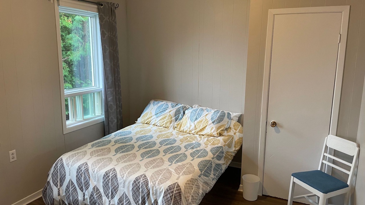 Photo of Bedroom in Pohenegamook