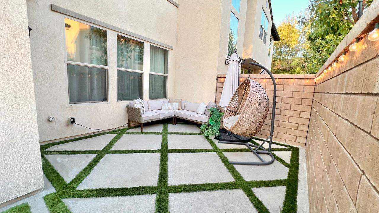 Photo of Patio Balcony in Lake Forest