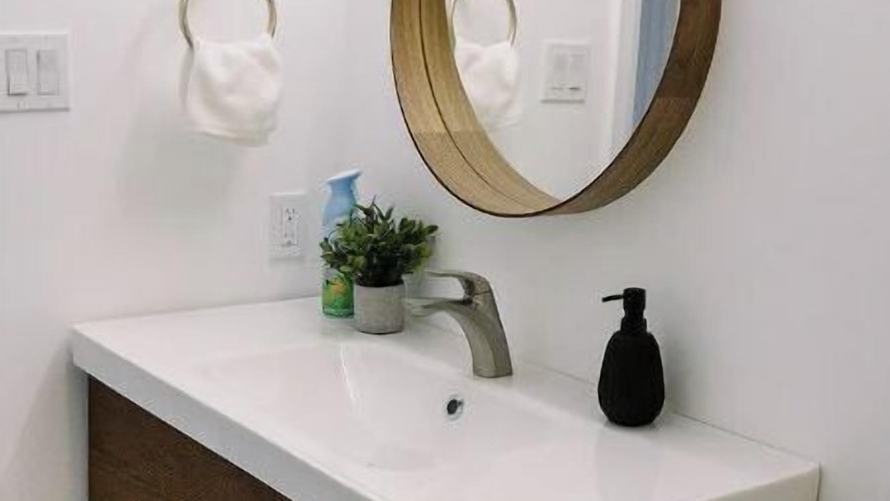 Photo of Bathroom in Victoria Hills