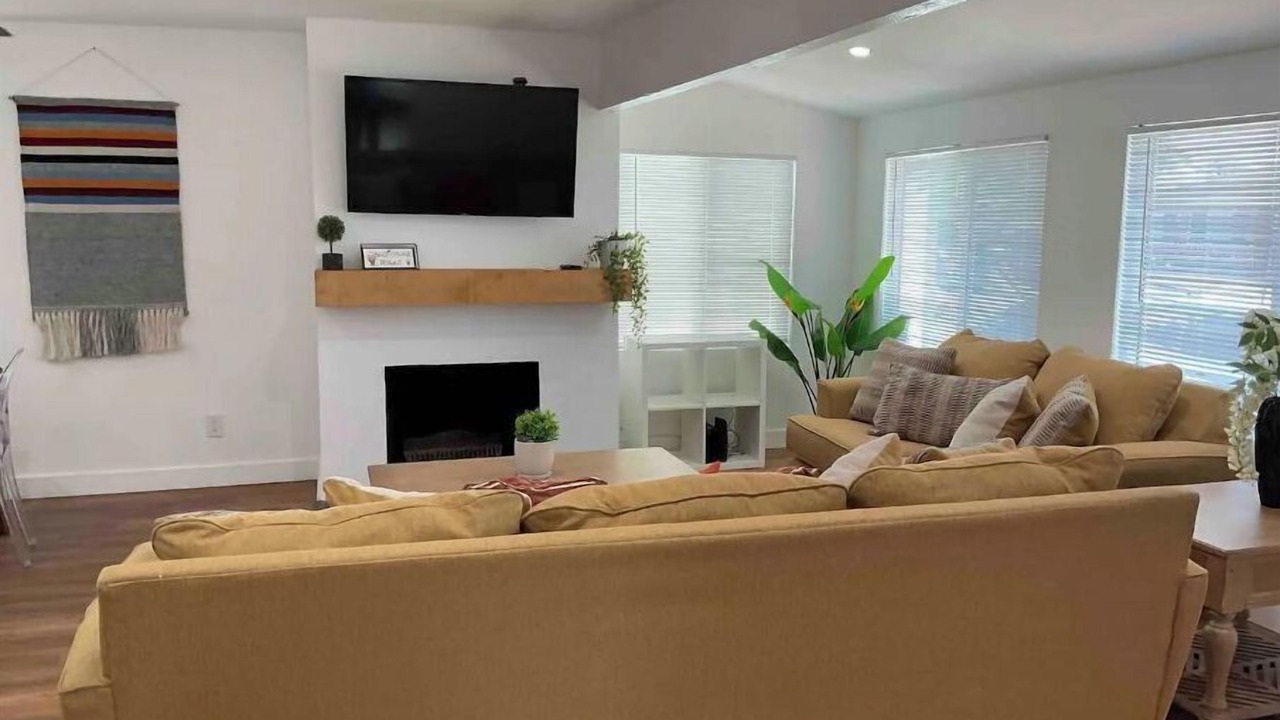 Photo of Livingroom in Los Angeles