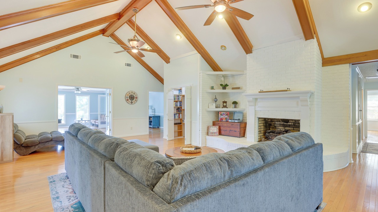 Photo of Livingroom in Greensboro