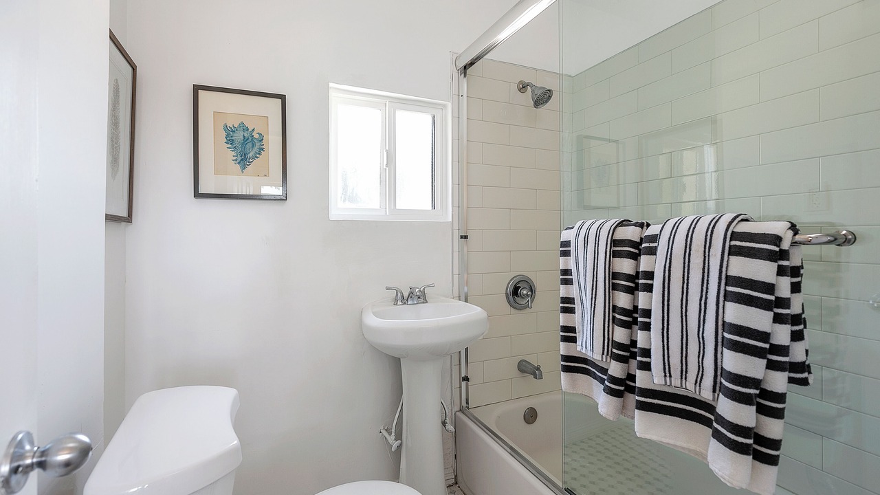 Photo of Bathroom in Silver Lake