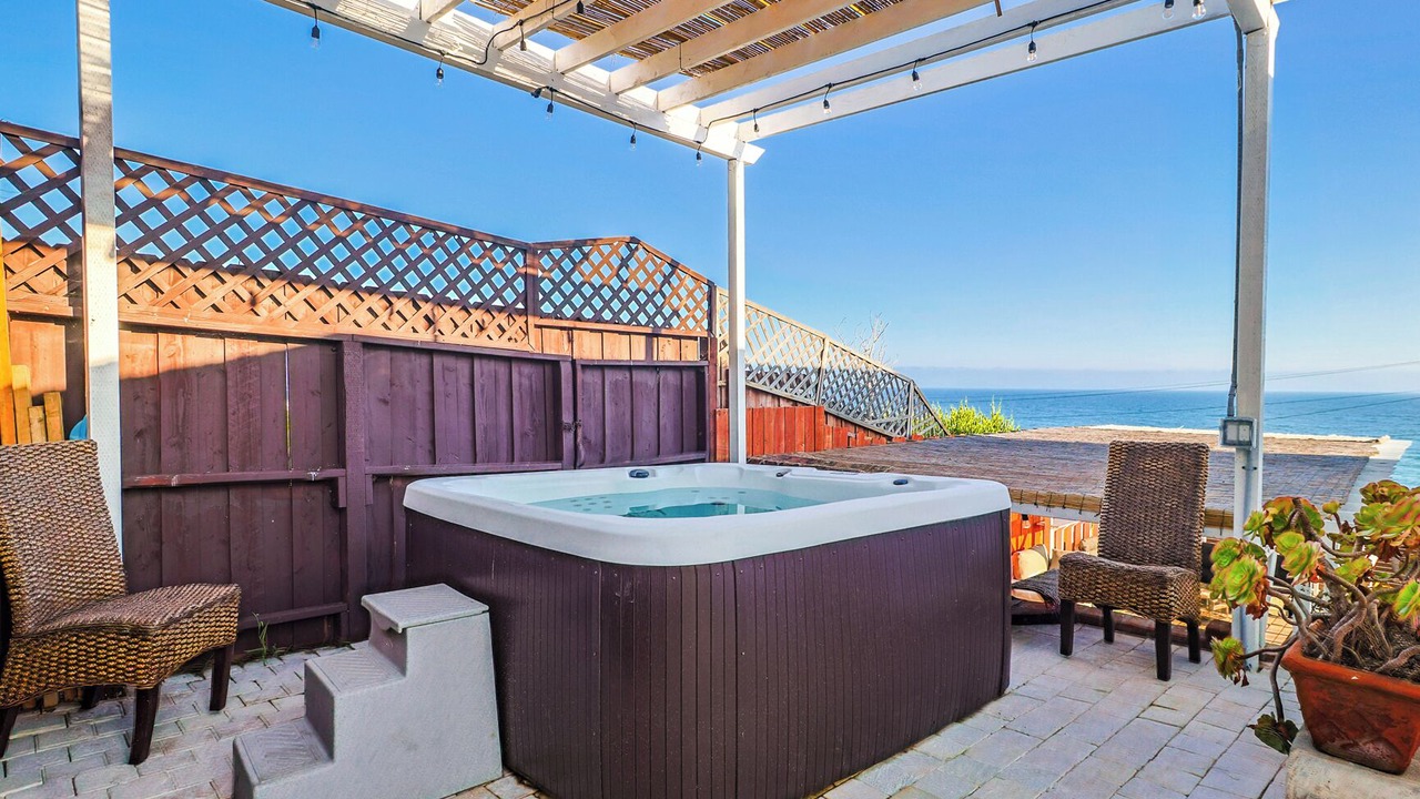 Photo of Patio Balcony in Pacific Palisades