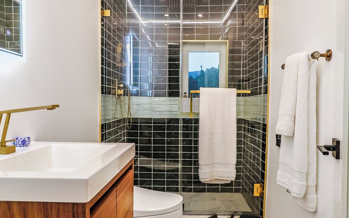 Photo of Bathroom in Pacific Palisades