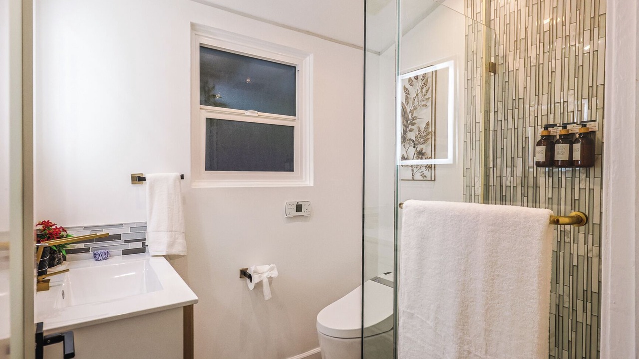 Photo of Bathroom in Pacific Palisades