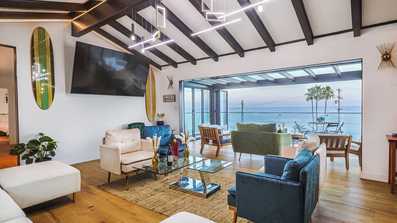 Photo of Livingroom in Pacific Palisades