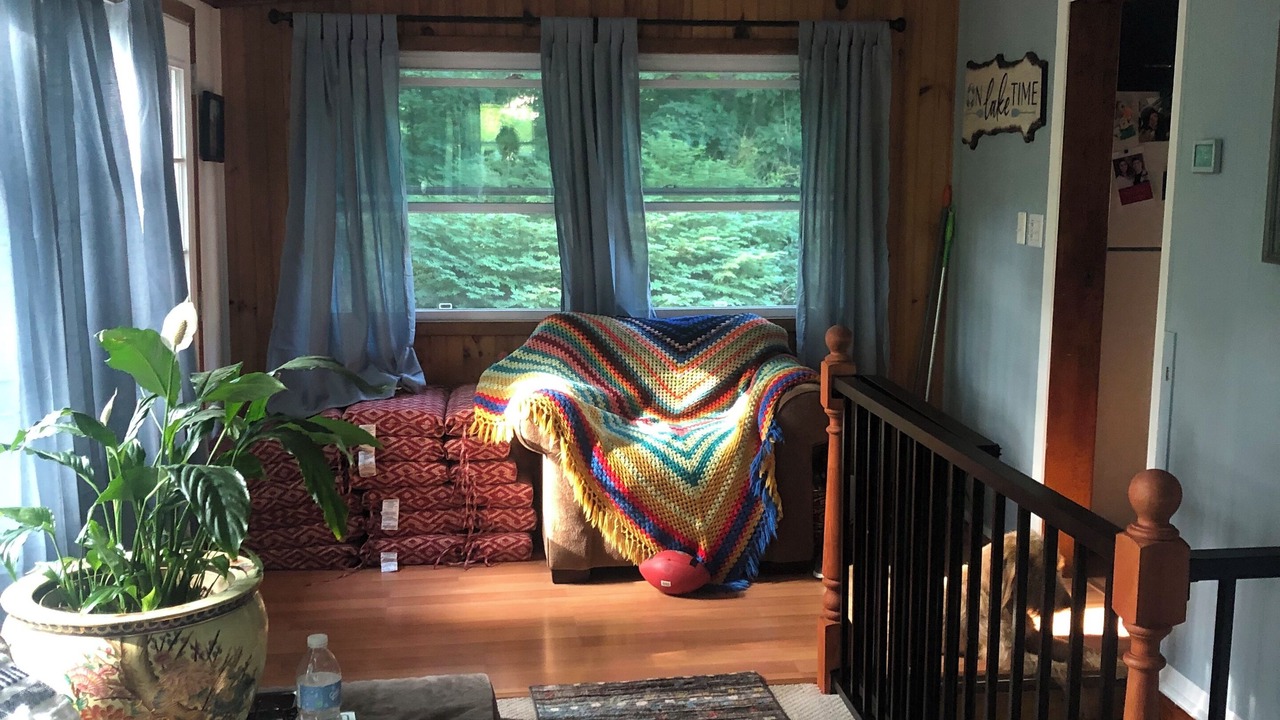 Photo of Livingroom in Highland Lakes