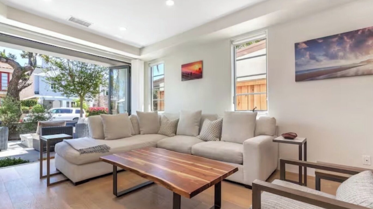 Photo of Bedroom in Corona del Mar