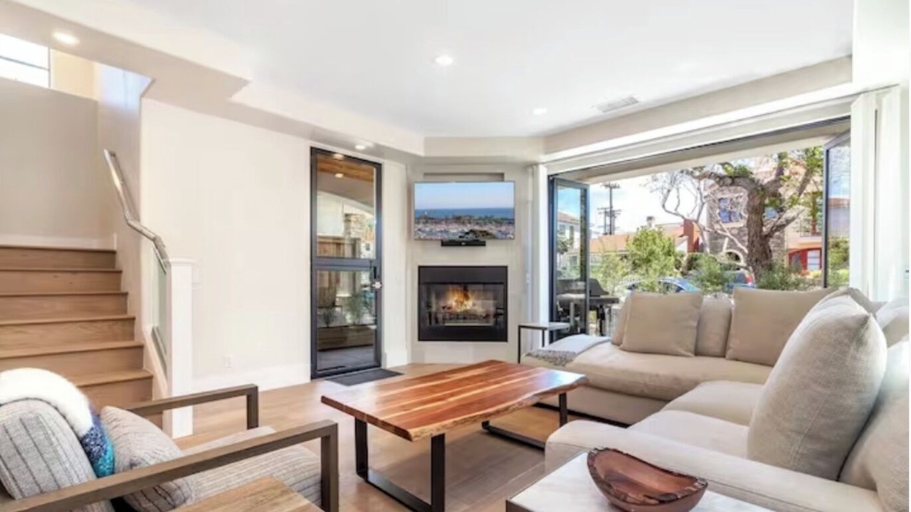 Photo of Bedroom in Corona del Mar