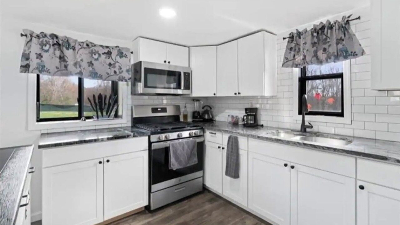 Photo of Kitchen in Clintondale