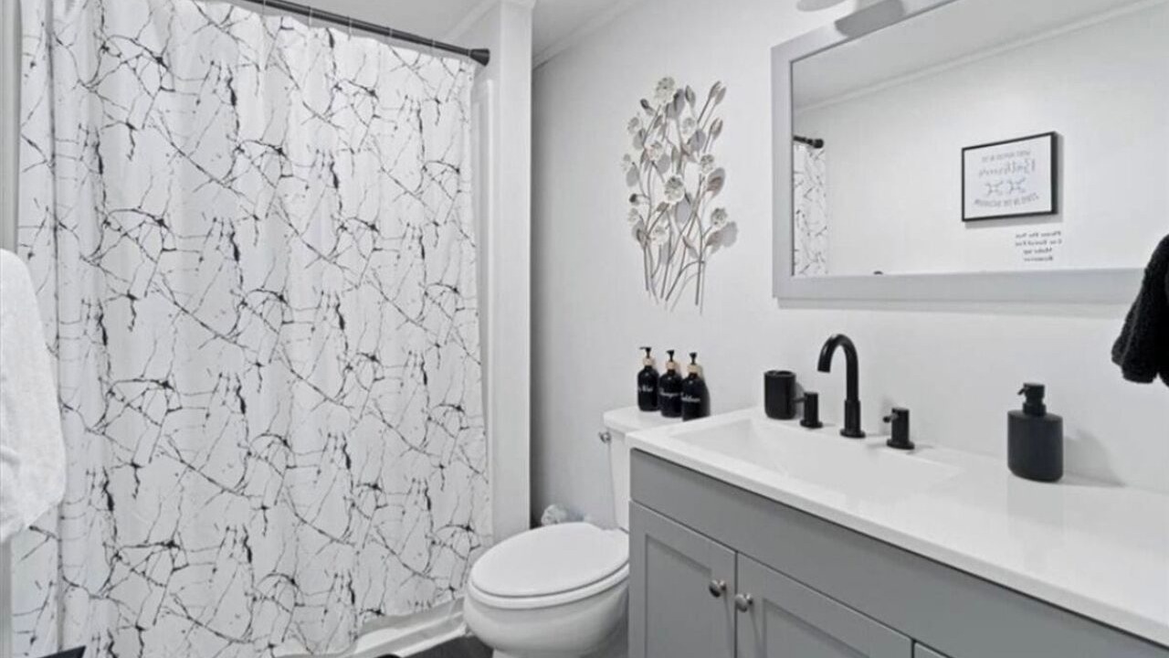 Photo of Bathroom in Clintondale