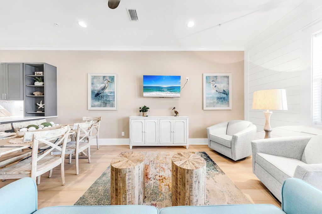 Photo of Livingroom in Gulf Shores
