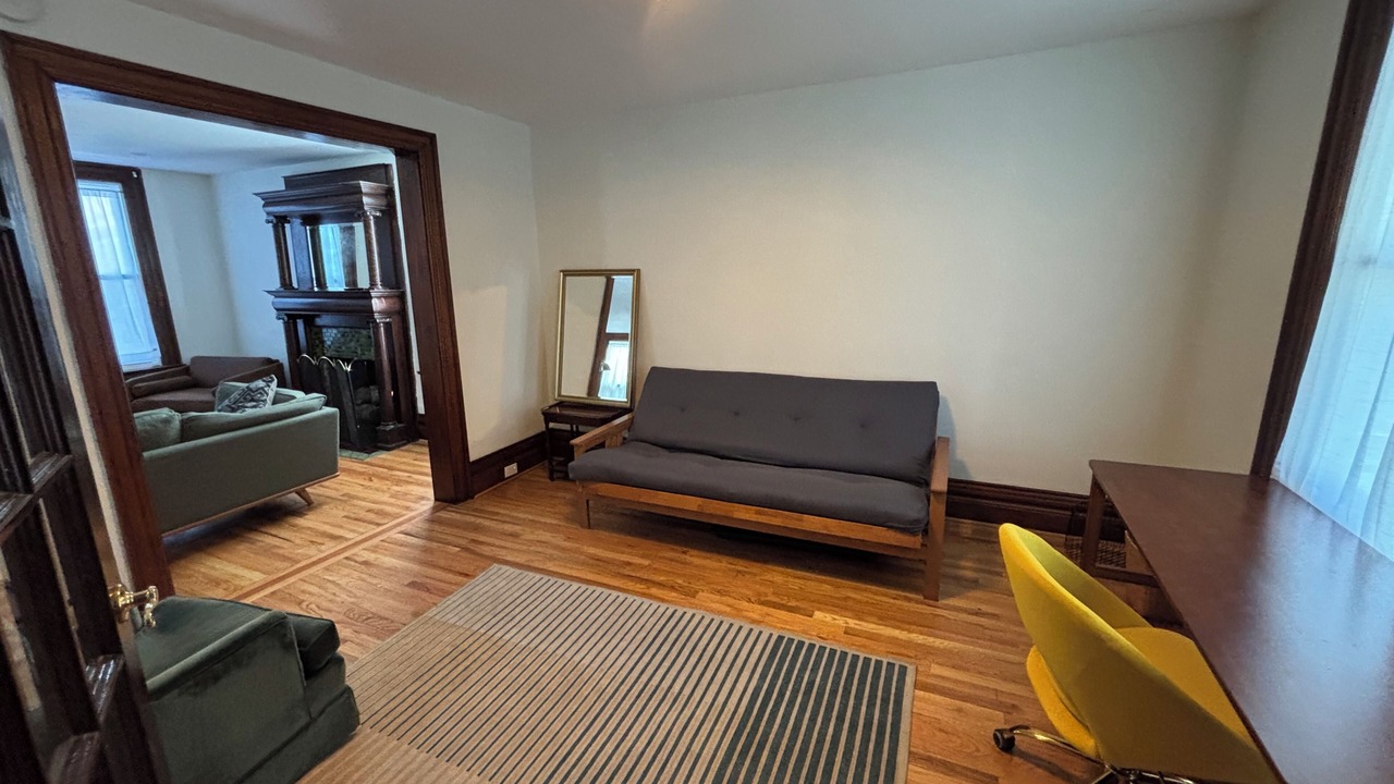 Photo of Livingroom in Downtown Buffalo