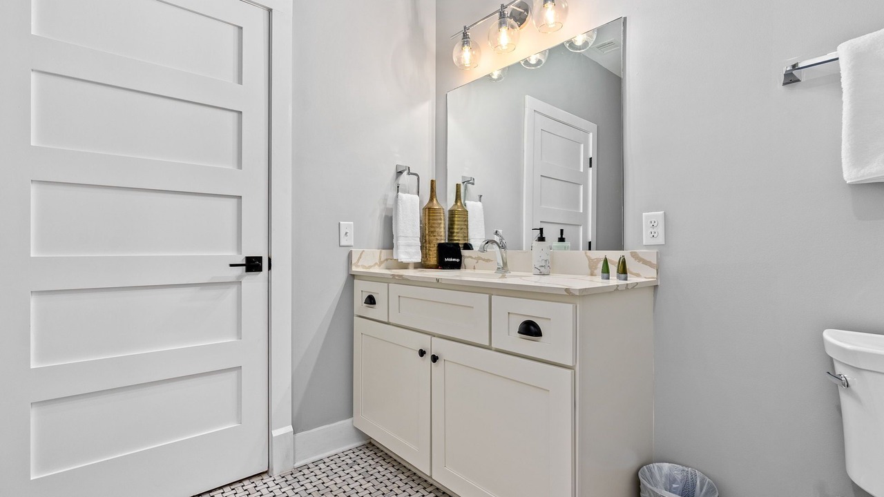Photo of Bathroom in Auburn