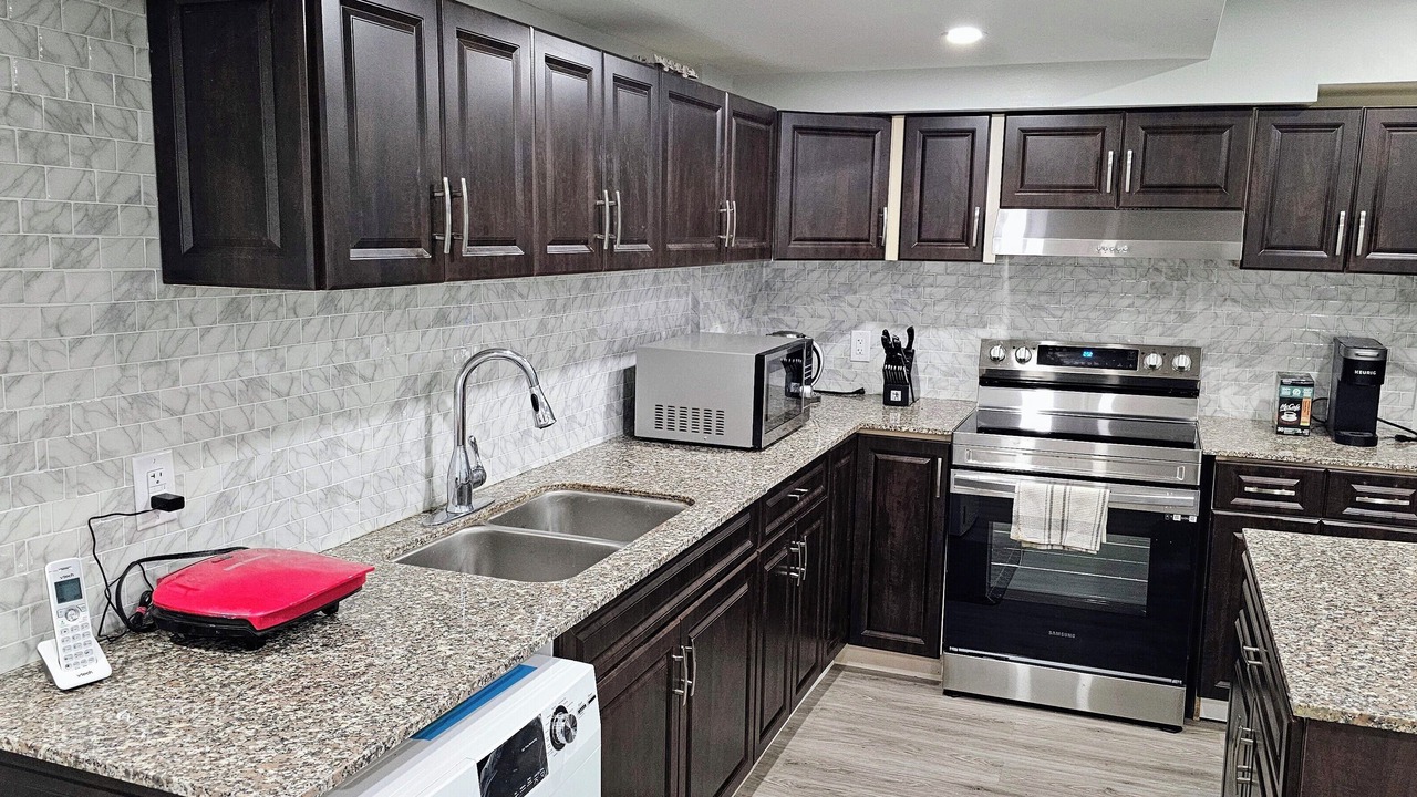 Photo of Kitchen in Halton Regional Municipality