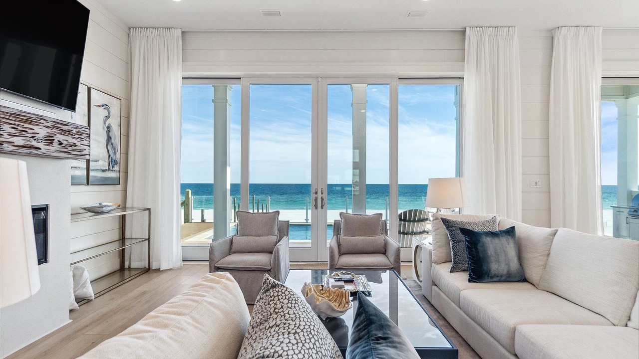 Photo of Bedroom in Orange Beach East