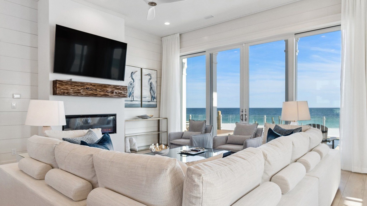 Photo of Bedroom in Orange Beach East