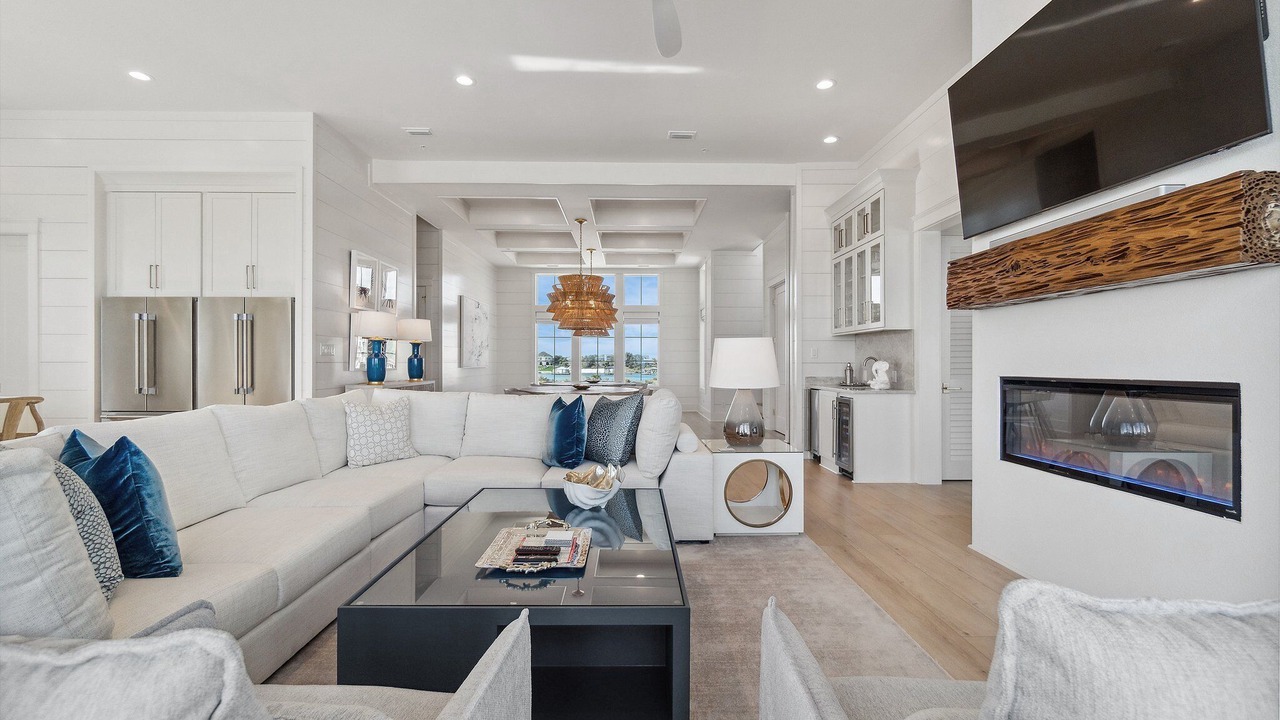 Photo of Bedroom in Orange Beach East
