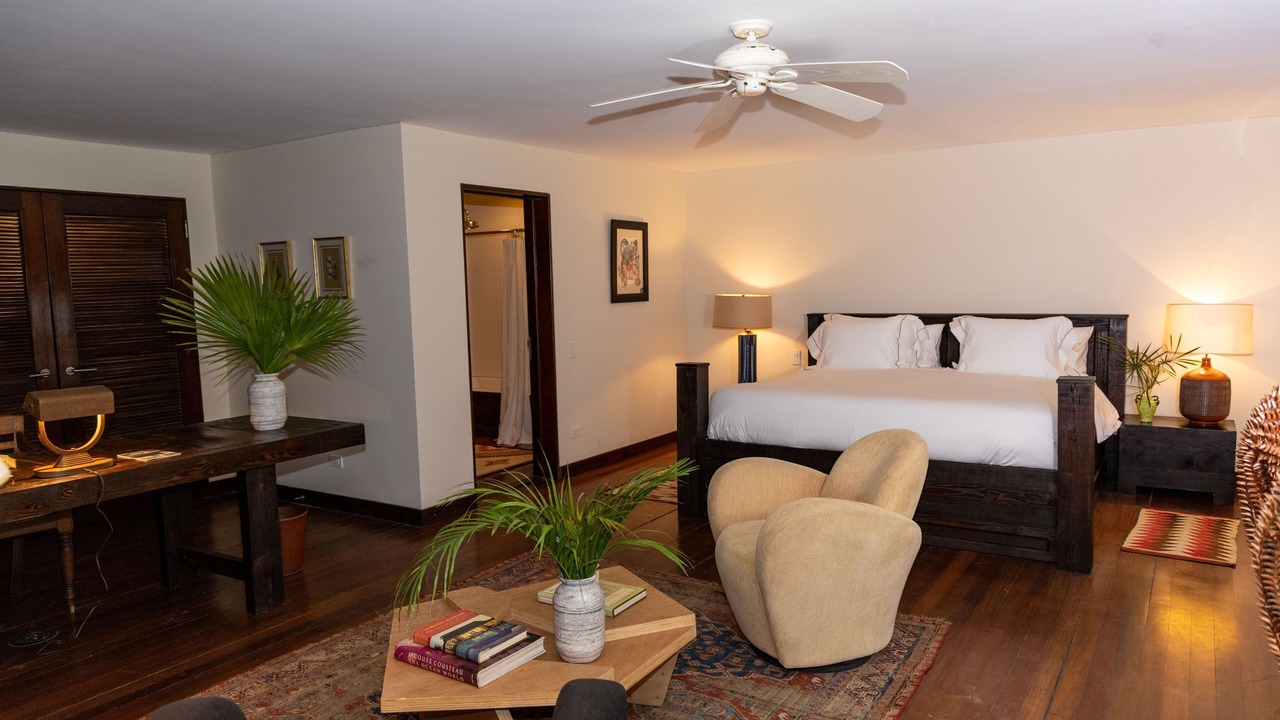 Photo of Bedroom in Dunmore Town