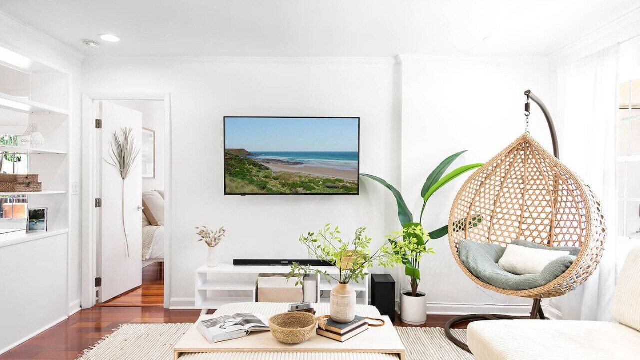 Photo of Livingroom in Hendricks and Venice Isles