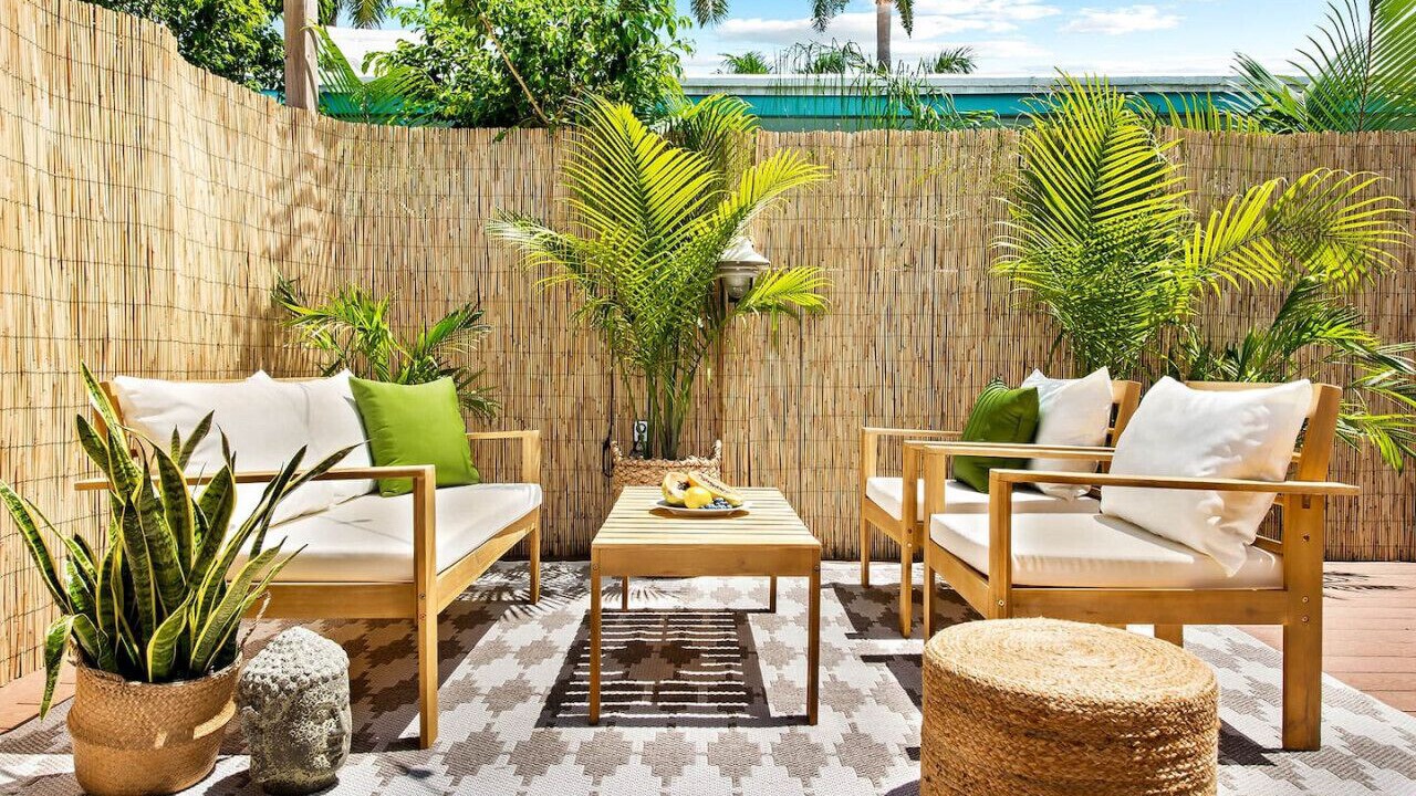 Photo of Patio Balcony in Hendricks and Venice Isles