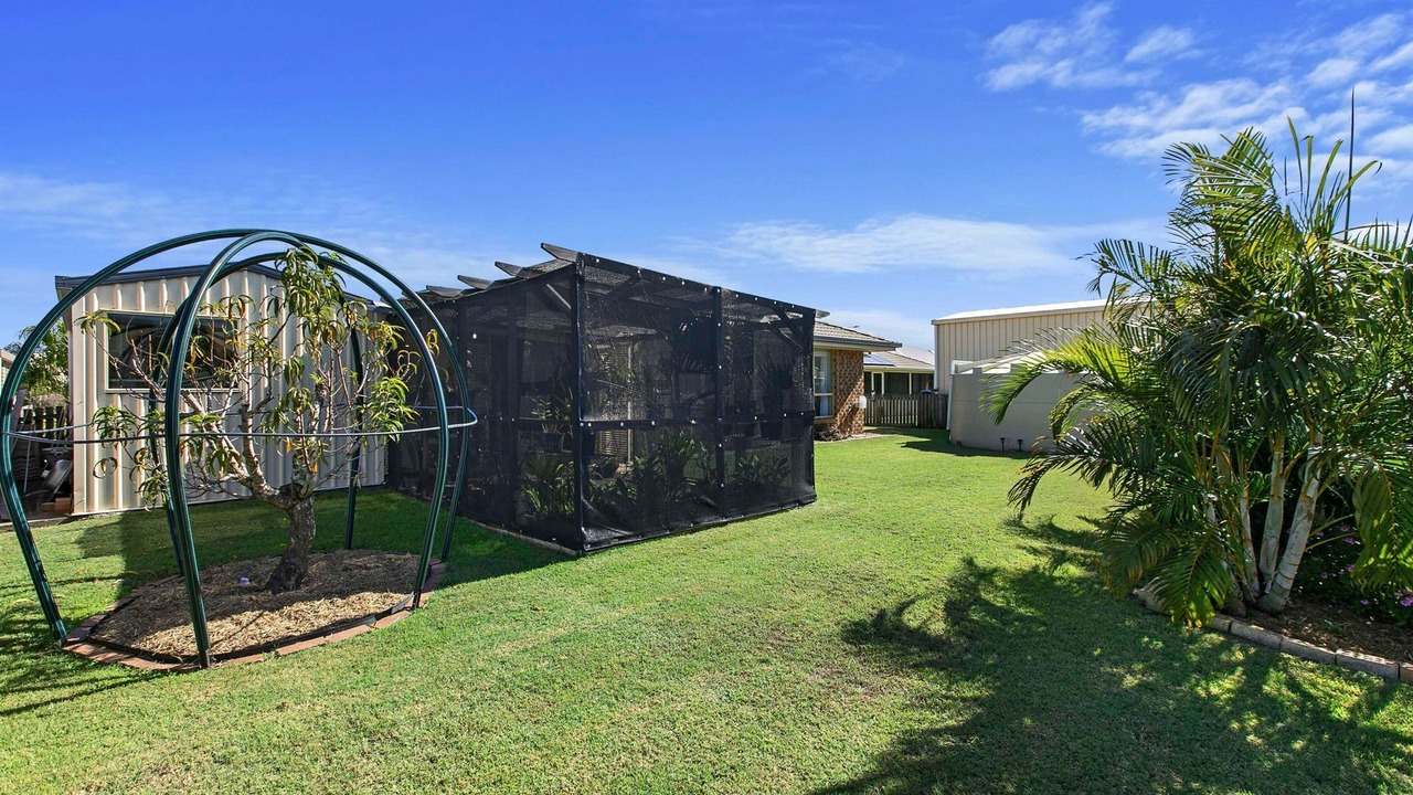 Photo of Outdoor in Traviston