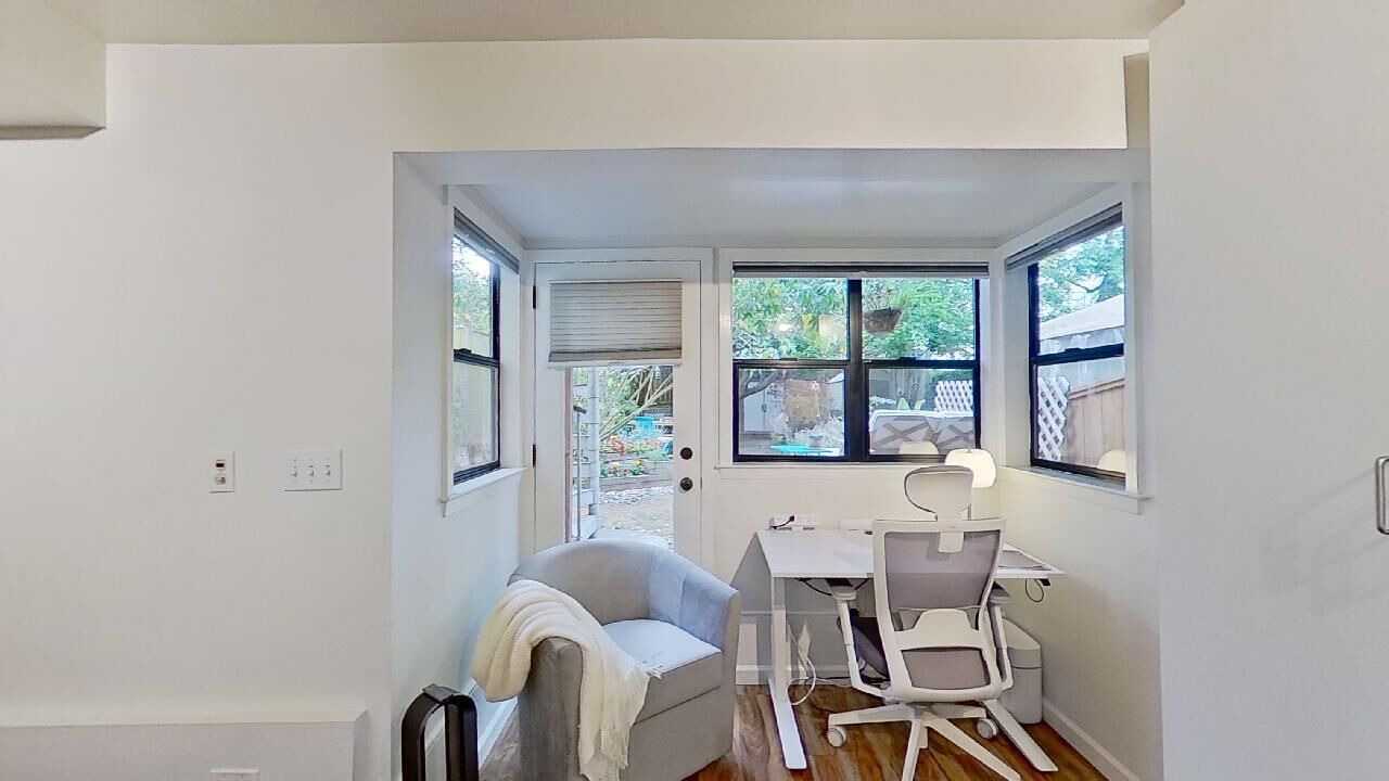 Photo of Others in Lower Pacific Heights