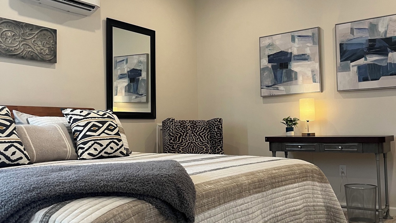 Photo of Bedroom in Oxford