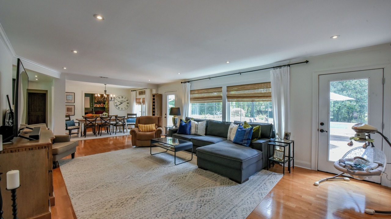 Photo of Livingroom in Tuscaloosa