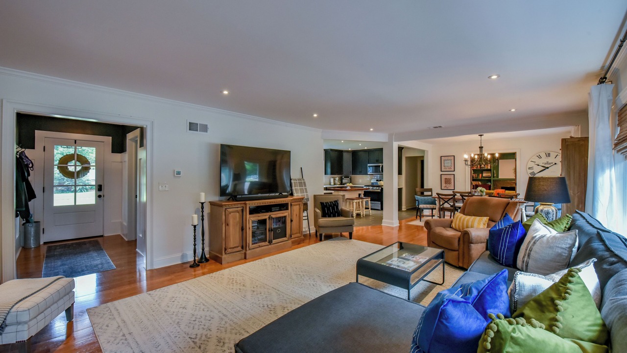 Photo of Livingroom in Tuscaloosa